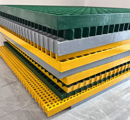 40x40x30mm 태양광 지붕 상단 패널  Mesh 보행자 보행자 유리 섬유 격자